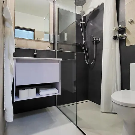 Zentral Wohnen In Der Mainzer *